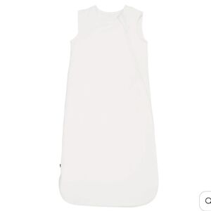 Kyte Baby set of 2 footies and 1 sleep bag, like new!